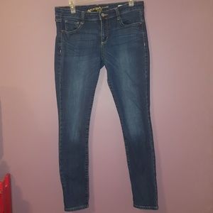 Medium wash super skinny jeans